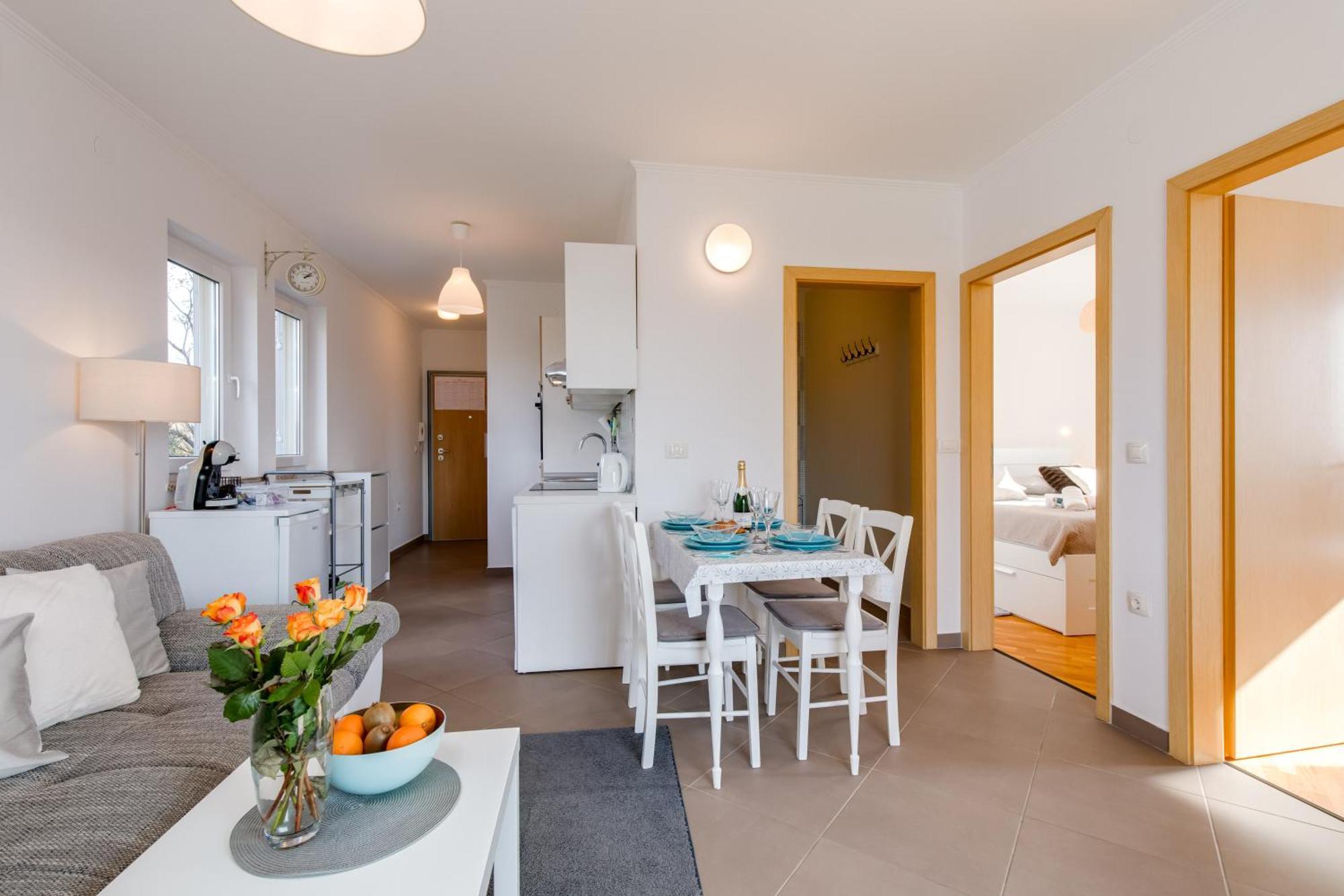 Apartment Soni A4 Krk Town Exteriör bild